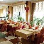 Hotel Eyfel 3*