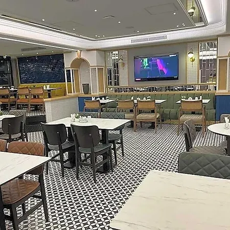 Eyfel Hotel 3*