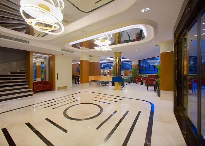 Eyfel Hotel 3*